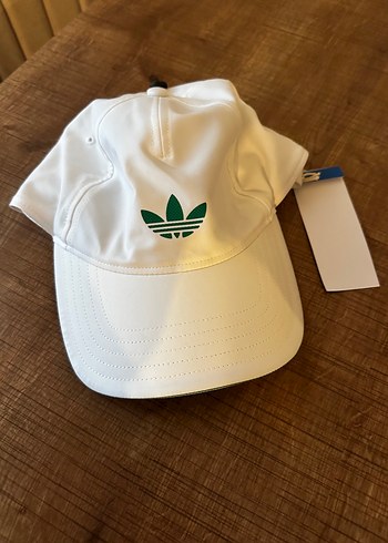 Adidas ürünü