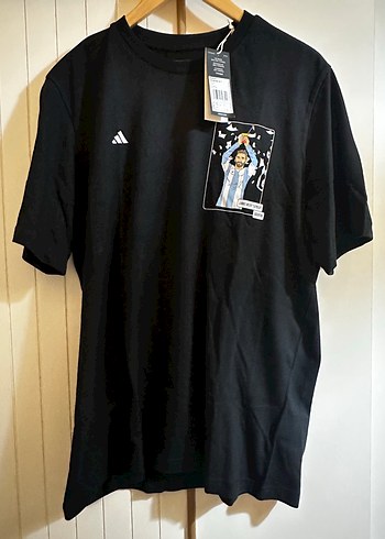 Adidas ürünü