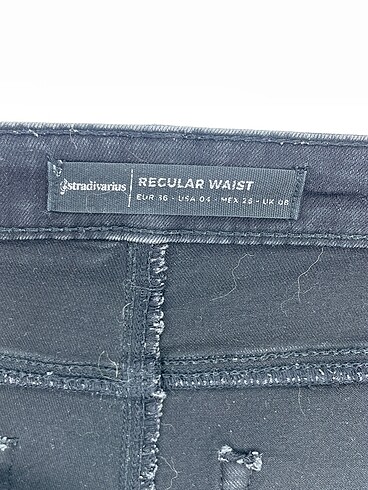 36 Beden siyah Renk Stradivarius Jean / Kot %70 İndirimli.