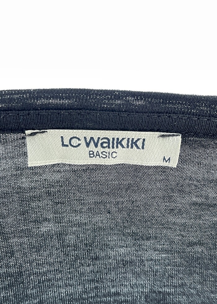 LC Waikiki T-shirt %70 İndirimli. - Görsel 4