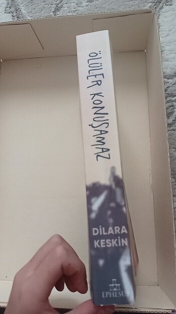  Beden Renk Ölüler konuşamaz Dilara keskin