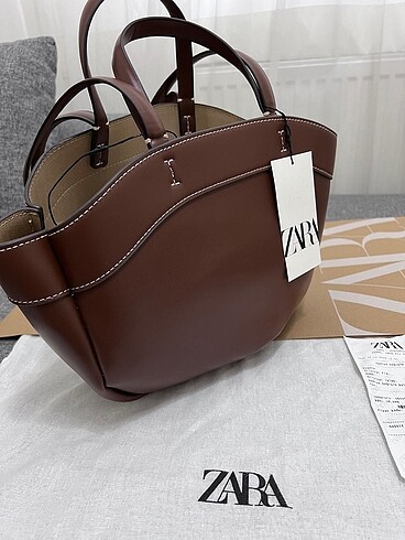 Zara tote çana