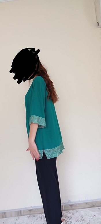 40 Beden tasli bluz