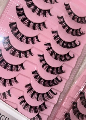 Latina & Anime Takma Kirpik Setleri - Görsel 2