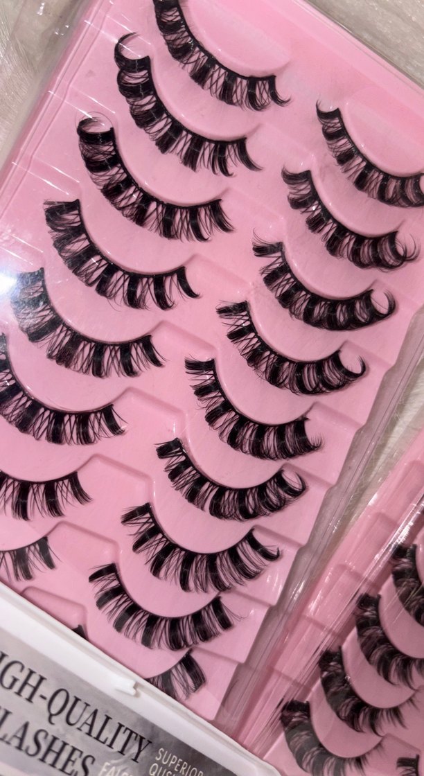 Latina & Anime Takma Kirpik Setleri - Görsel 2