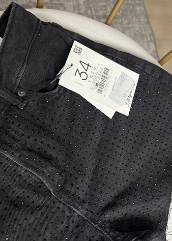 stradivarius taşlı denim&kot şort - Görsel 2