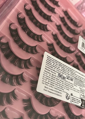 Latina & Anime Takma Kirpik Seti - Görsel 8