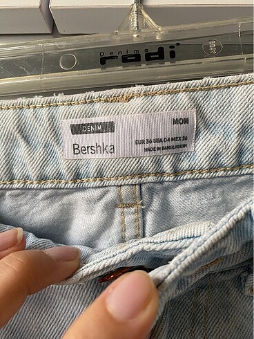 Bershka BERSHKA mom jeans