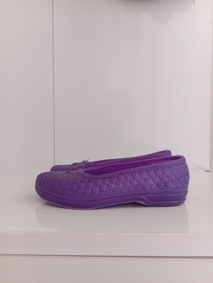 Mor çocuk düz lastik ayakkabı 22 numara - Görsel 2