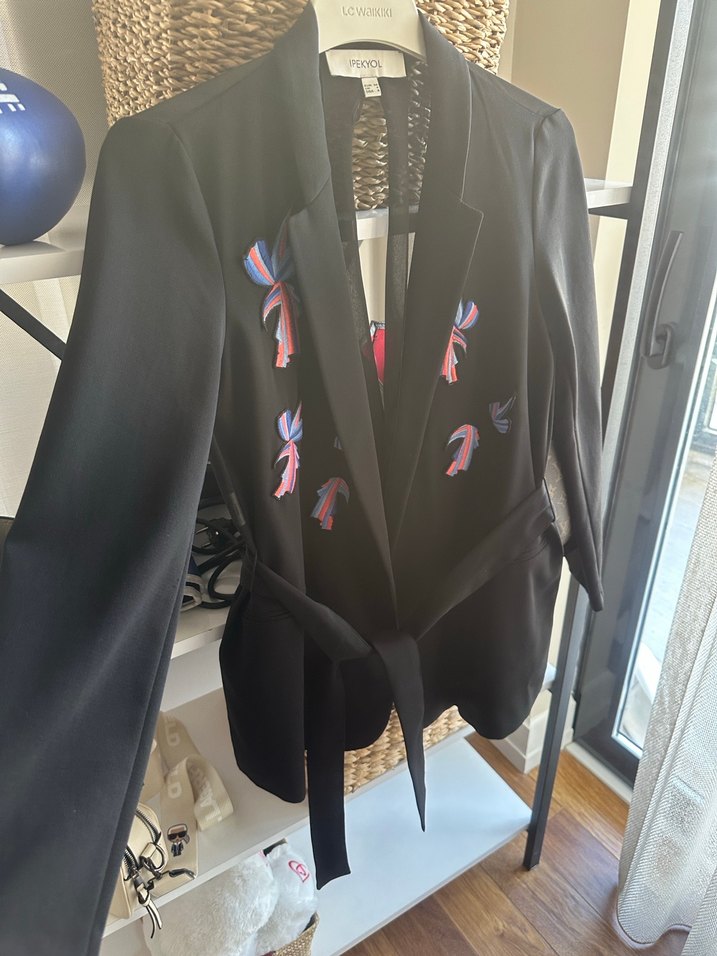 İpekyol Nakışlı, Düğmeli, Uzun Kadın Blazer - Görsel 3