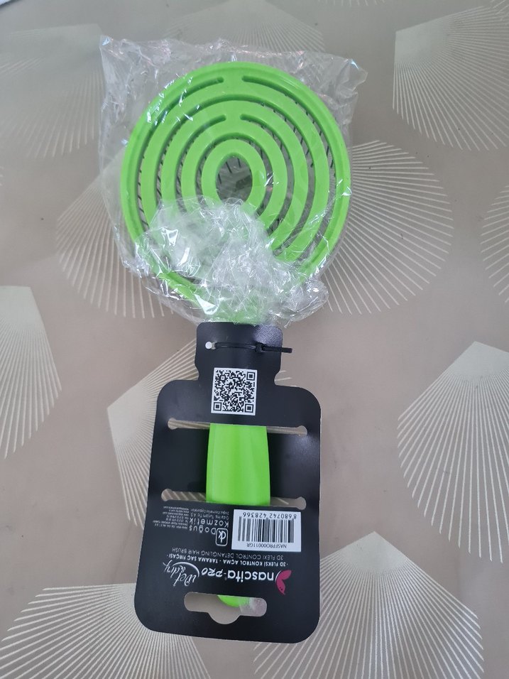 Yeşil Yuvarlak Saç Fırçası - Görsel 2