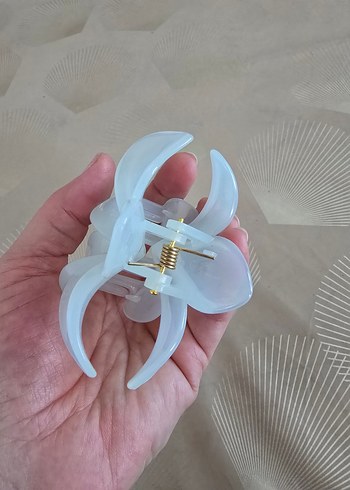 Şeffaf Mavi Çiçek Toka - Görsel 3