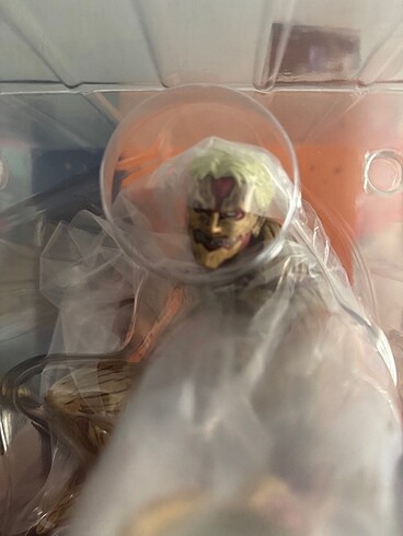  Orjinal Reiner(Armored Titan) Figür
