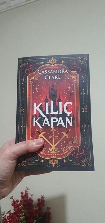 Cassandra clare kılıç kapan 
