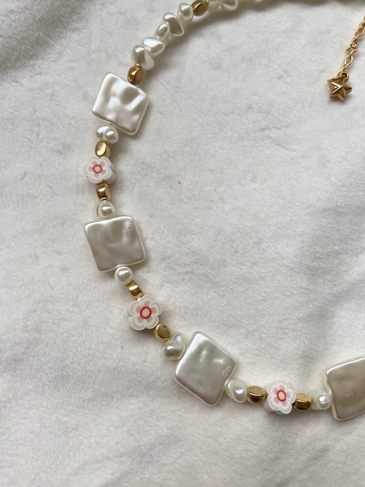 Akrilik inci  Kolye - Görsel 3