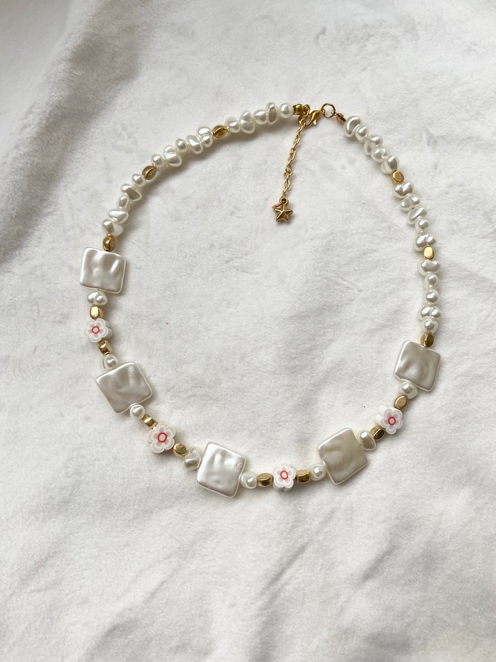 Akrilik inci  Kolye - Görsel 2