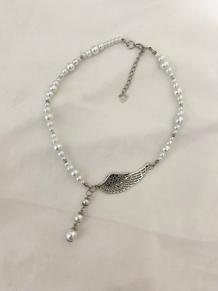 Melek kanadı detaylı inci kolye - Görsel 4