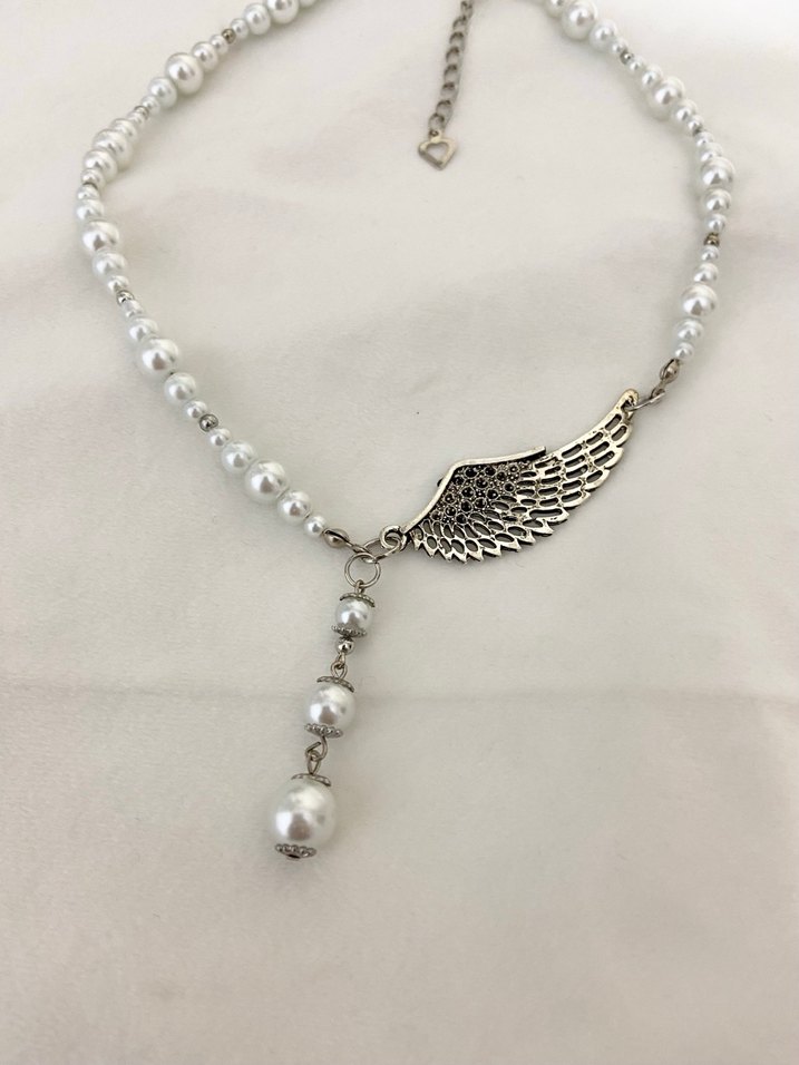 Melek kanadı detaylı inci kolye - Görsel 3