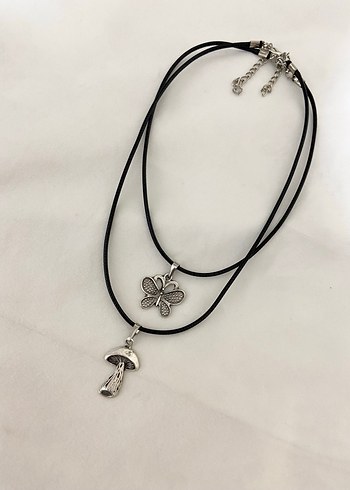 Kelebek ve mantar figürlü ikili kolye - Görsel 2