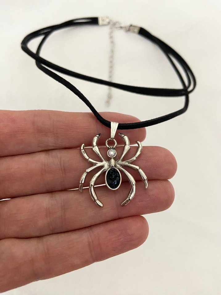Siyah Mini Gotik Örümcek Kolye - Görsel 2