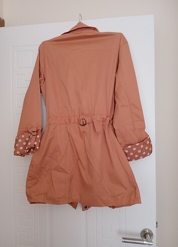 Kapuşonlu tiffany trençkot - Görsel 2