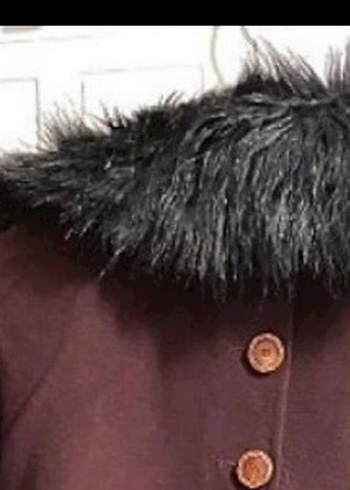 Nihan markalı bordo kürklü kaban - Görsel 4