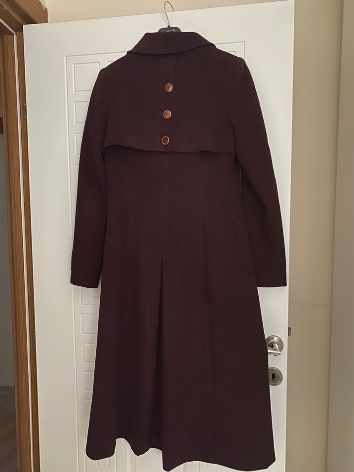 Nihan markalı bordo kürklü kaban - Görsel 2