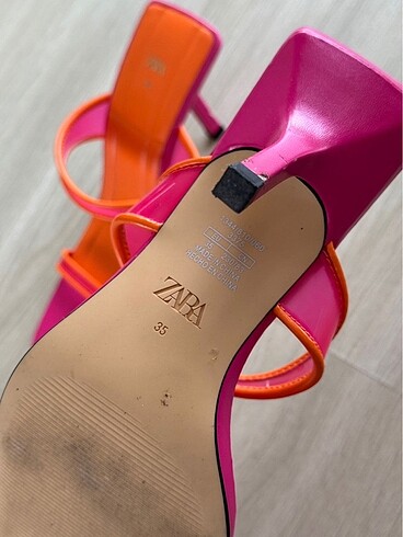 Zara Mini topuklu terlik
