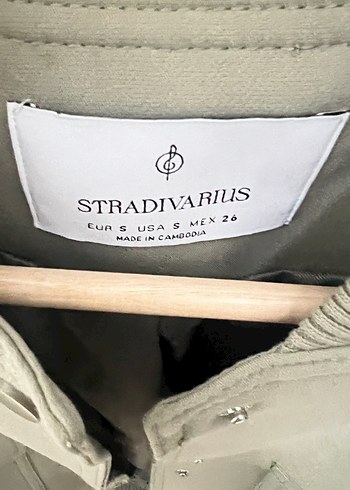 Stradivarius Stradivarius Kısa Ceket