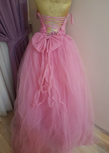 Boncuk İşlemeli Pembe Straplez Uzun Abiye - Görsel 5