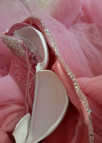 Boncuk İşlemeli Pembe Straplez Uzun Abiye - Görsel 7