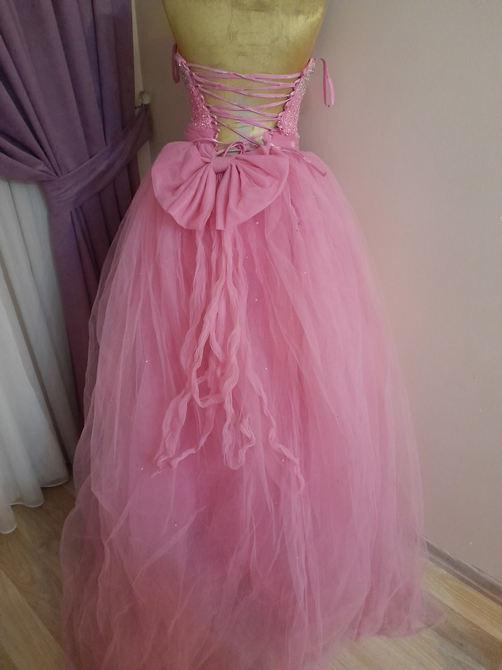 Boncuk İşlemeli Pembe Straplez Uzun Abiye - Görsel 5