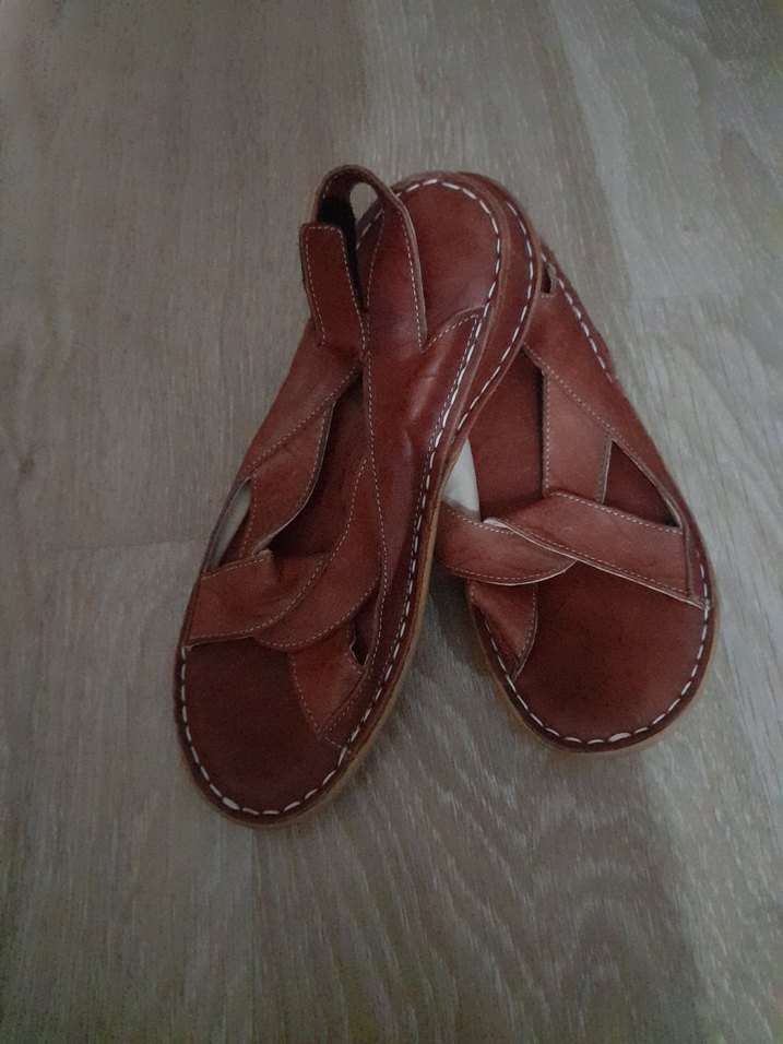 Deri Taba Dolgu Topuklu Kadın Sandalet - Görsel 2