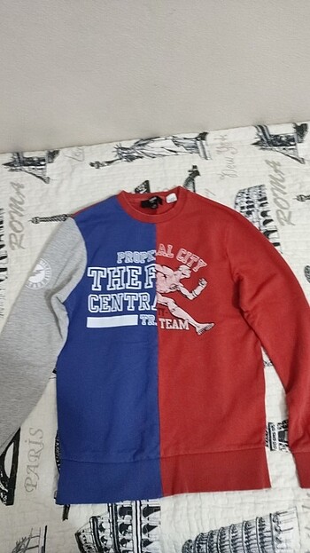Mavi lisanslı uzun kollu sweatshirt