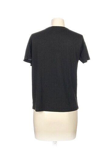 m Beden Koton T-shirt %70 İndirimli.