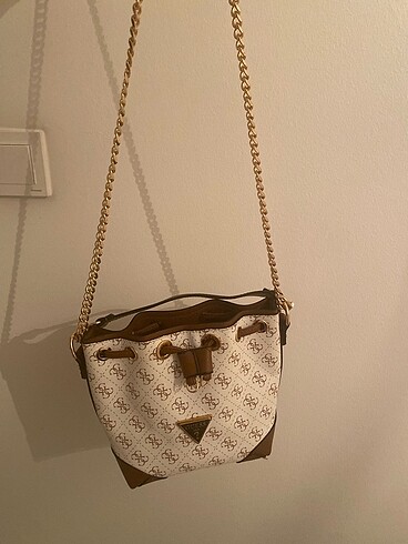 Guess çanta