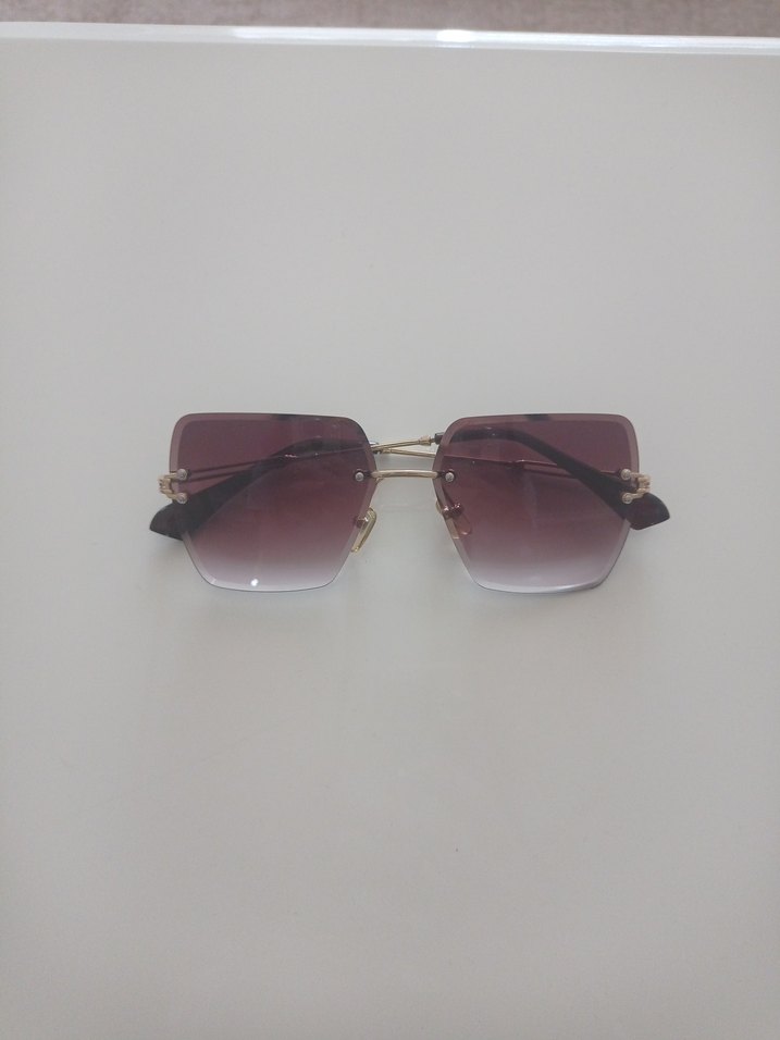 Kadın Güneş Gözlüğü - Görsel 4