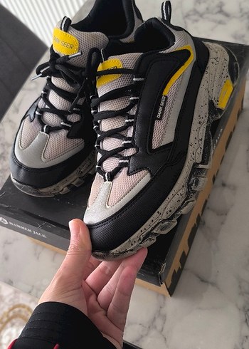 Sarı Detaylı Gri Spor Erkek Sneakers - Görsel 3