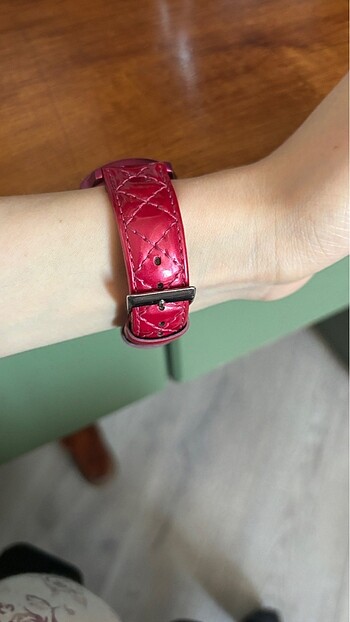 Guess Guess Saat