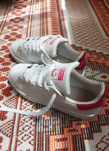 36 Beden Orijinal Adidas ayakkabı kadın