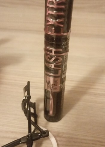 Kahverengi Kirpik Kıvırıcı ve Maskara - Görsel 2