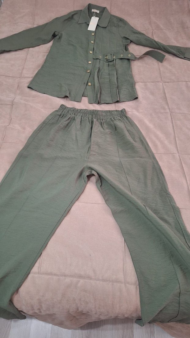 Düğmeli Salaş Kesim Uzun Haki takım - Görsel 5