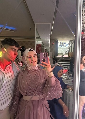 Abiye simli ve kat detaylı tesettür abiye