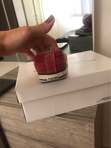 38 Beden kırmızı Renk Orj converse yurtdışı