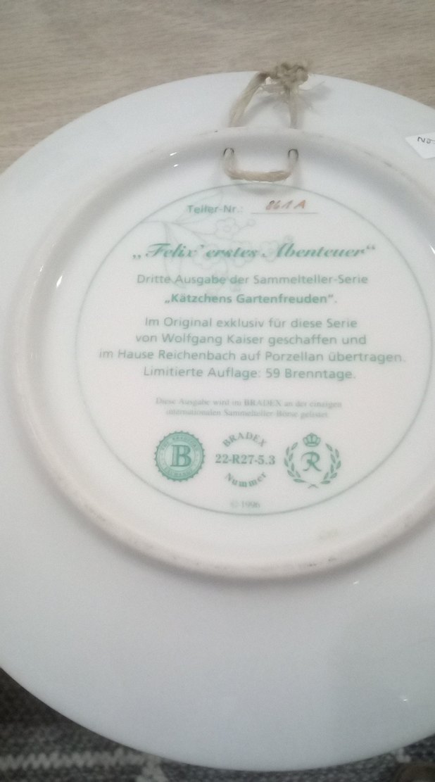 Çiçekli Kedi Desenli Dekoratif Tabak - Görsel 2