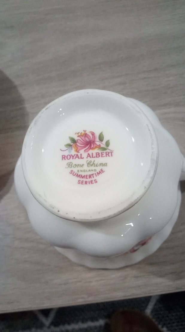 Çiçek Desenli Pastel Renkli Tabak - Görsel 4