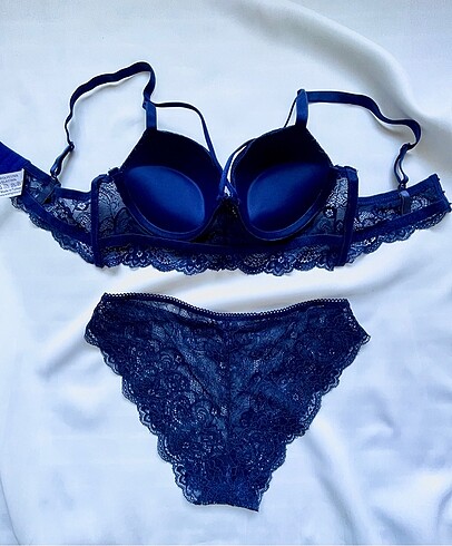 Diğer Destekli İp Askılı Bralet Takım