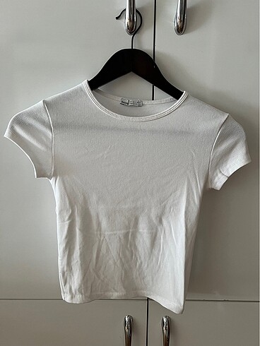 Bershka Tshirt