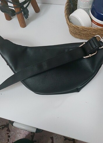  Beden siyah Renk Orjinal berska bel çantası 