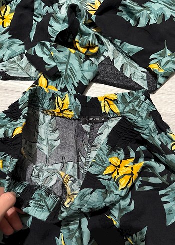 Çiçekli Püsküllü Kısa Bohem Tulum - Görsel 2